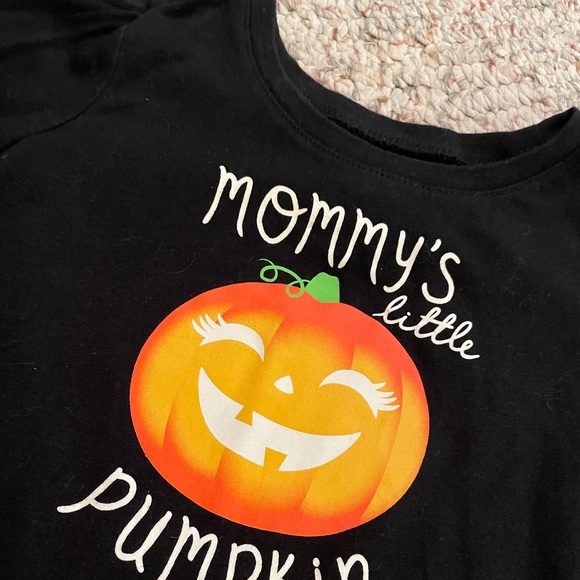 Lot of 2 Halloween Children’s Place long-sleeved shirts-Size 18-24 mo - Picture 9 of 12